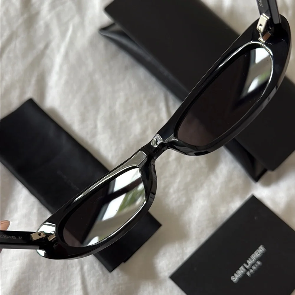 Saint Laurent SL557 Black Sunglasses - Picture 3 of 6